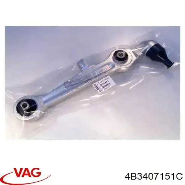 Купити 4B3407151C VAG Важіль передньої підвіски нижній, лівий/правий
