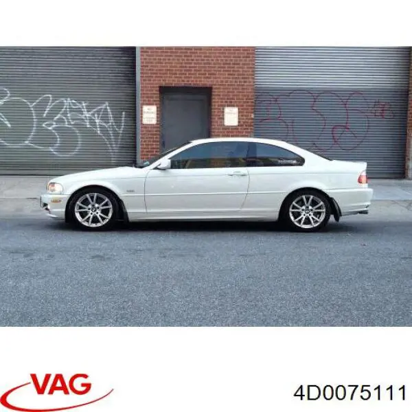 Купити Бризговики передні Audi A8 D2 4D2, 4D8
