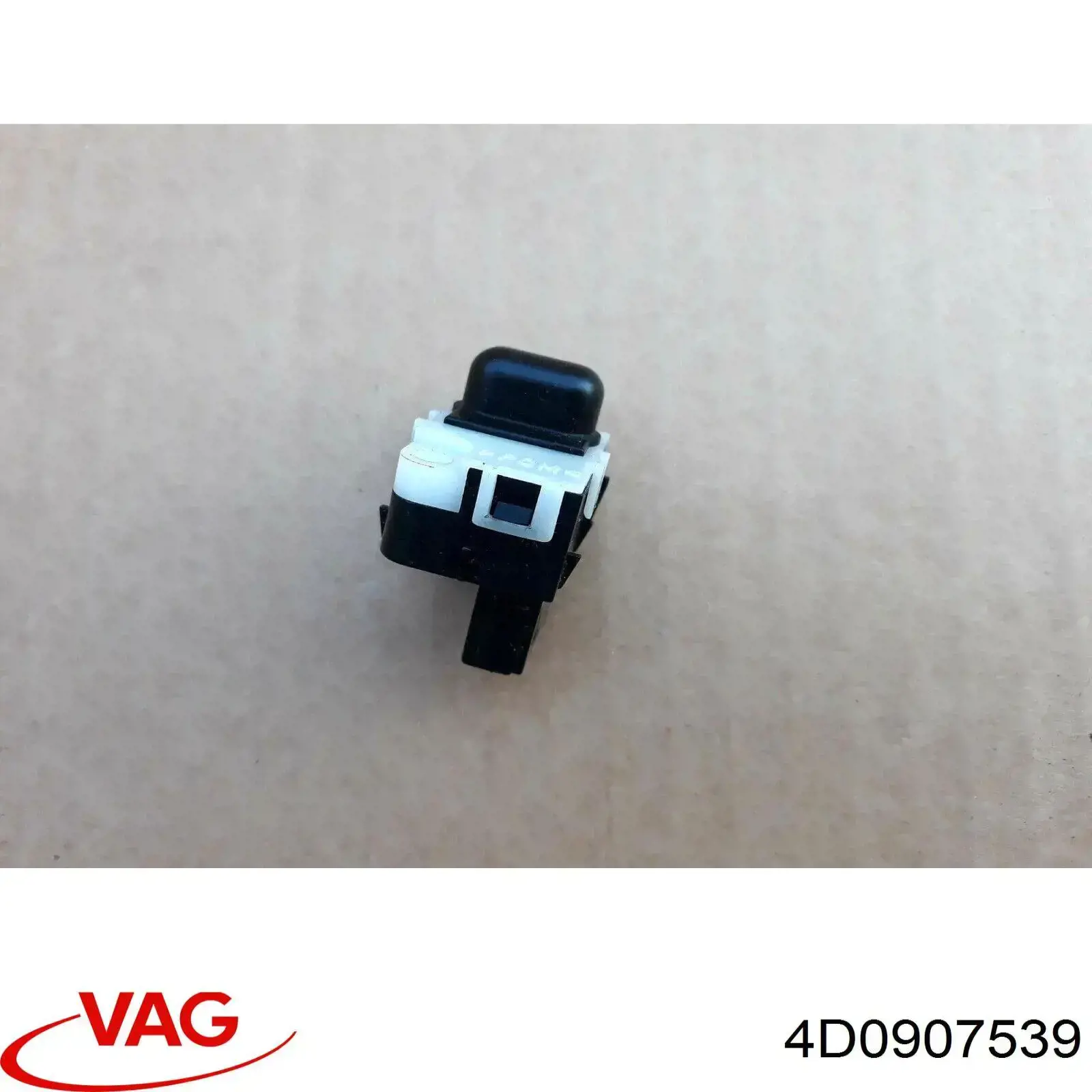 Датчик освітлення салону VAG 4D0907539 ціна, від 1.90 USD