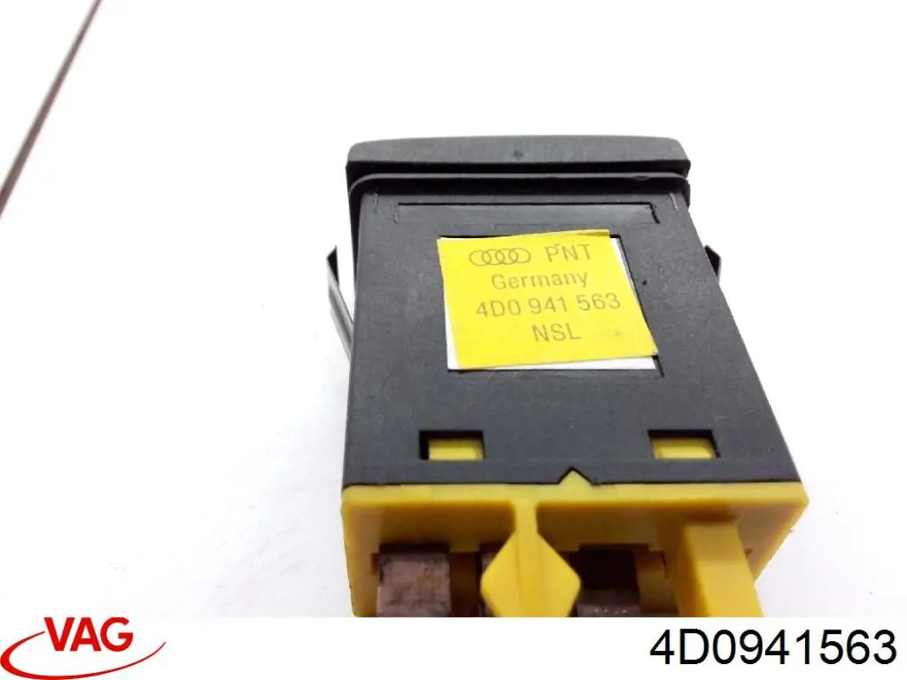 Кнопка вкл.протитуманних фар VAG 4D0941563 ціна, від 2.25 USD