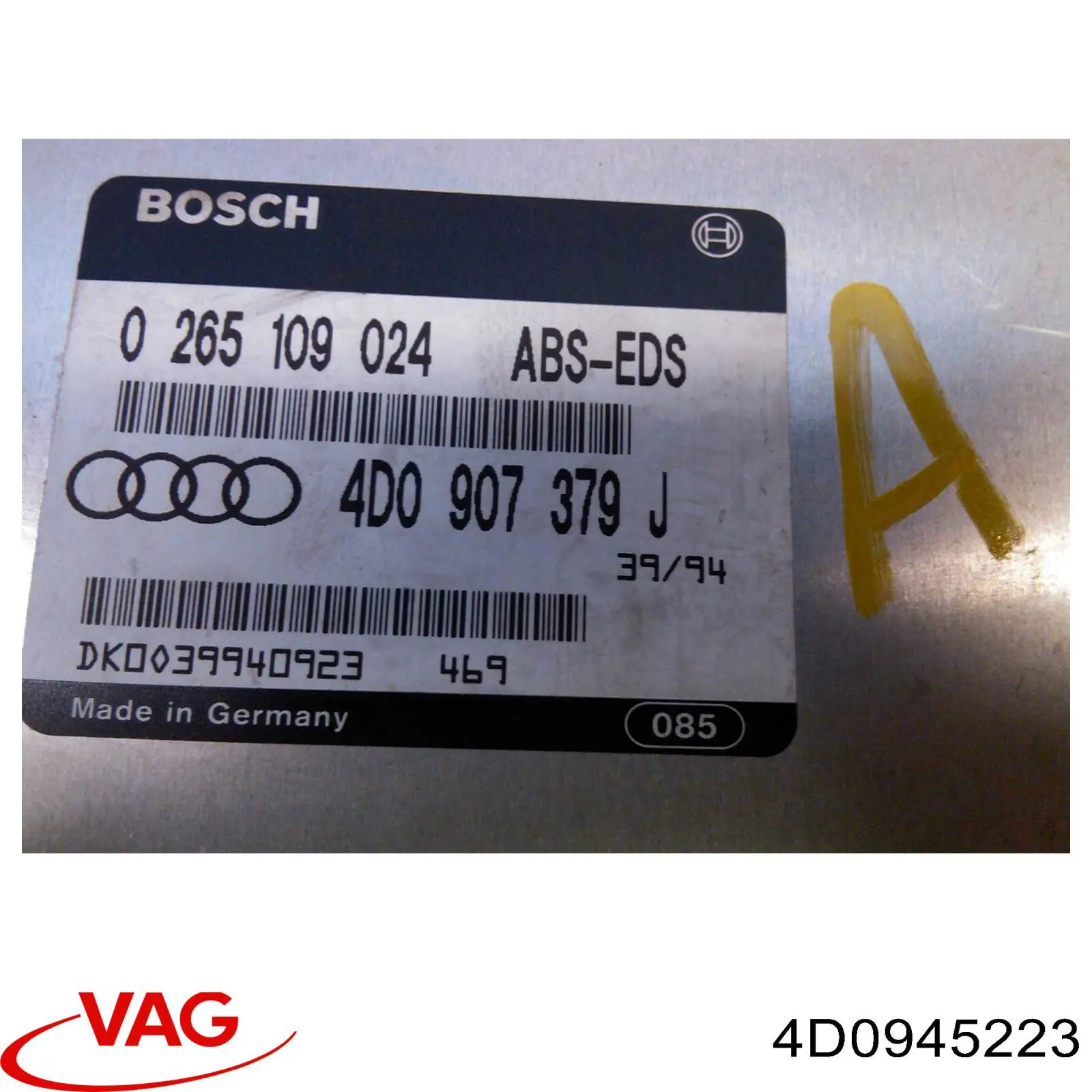 Стоп задній VAG 4D0945223 ціна, від 19.00 USD