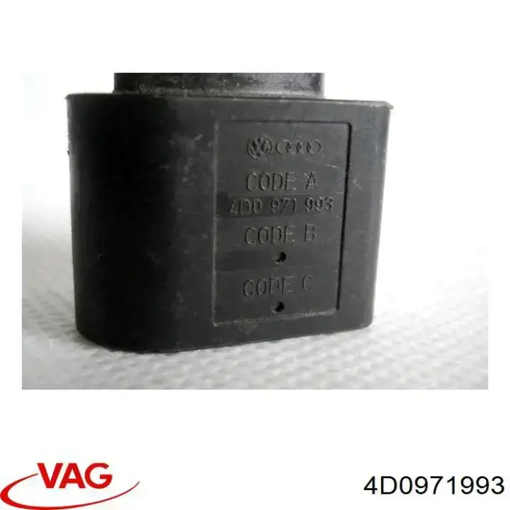 Купити 4D0971993 VAG Роз'єм (фішка) генератора