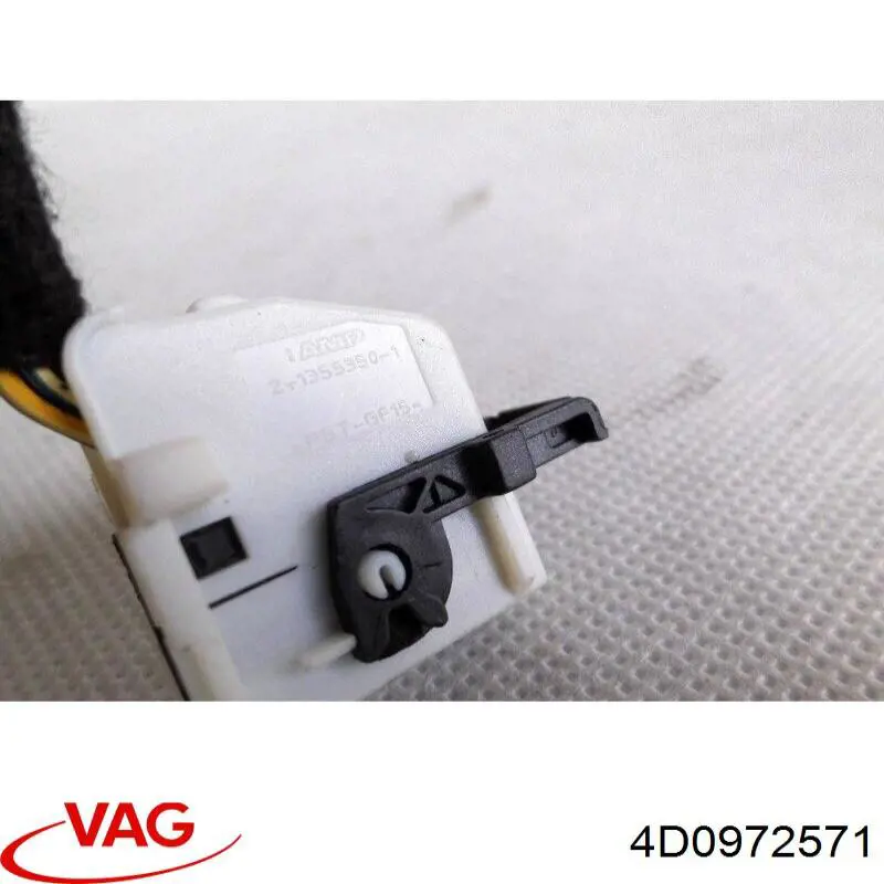  4D0972571 VAG