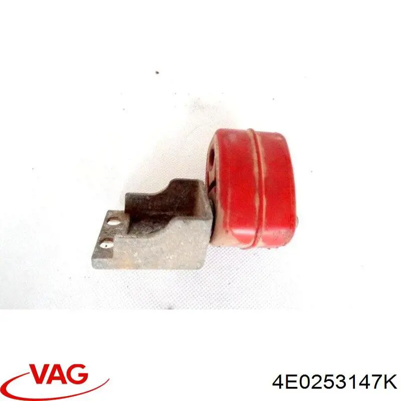 Кронштейн кріплення глушника на Audi A6 C6 4F2