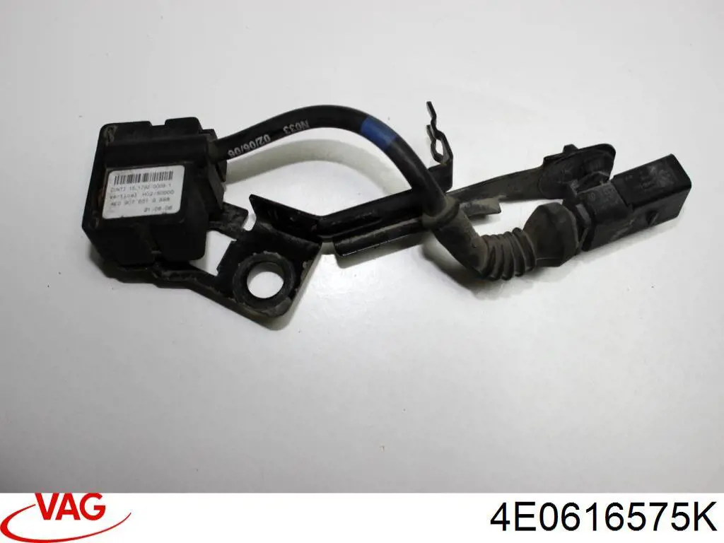 Купити 4E0616575K VAG 