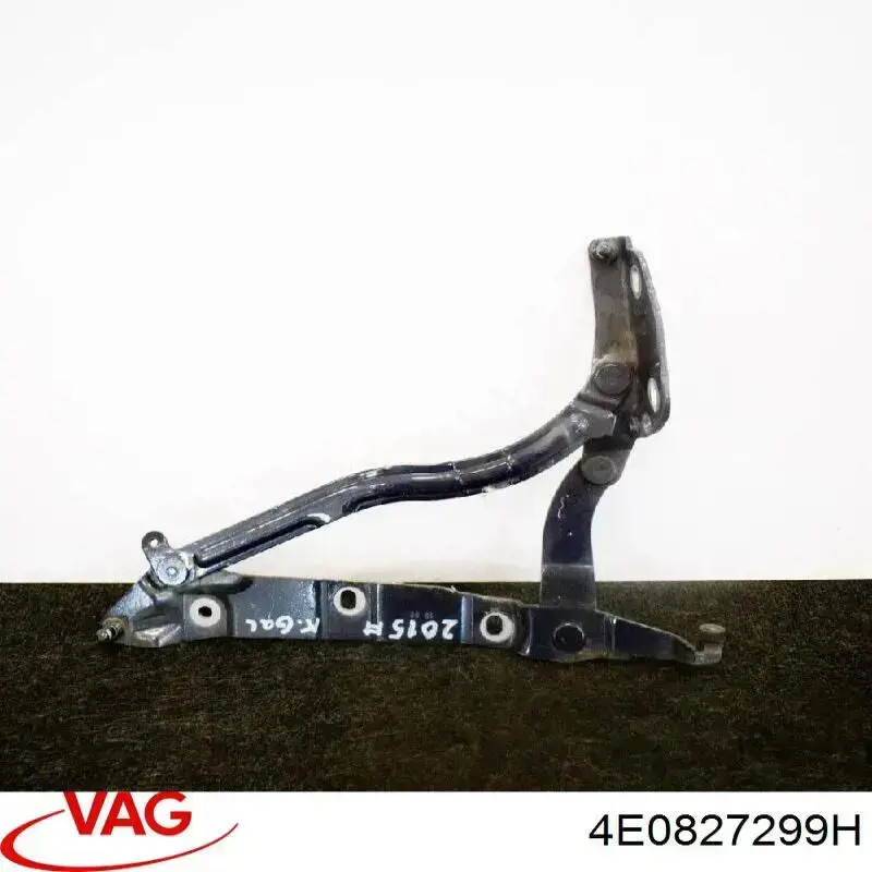 Купити 4E0827299H VAG Петля багажника