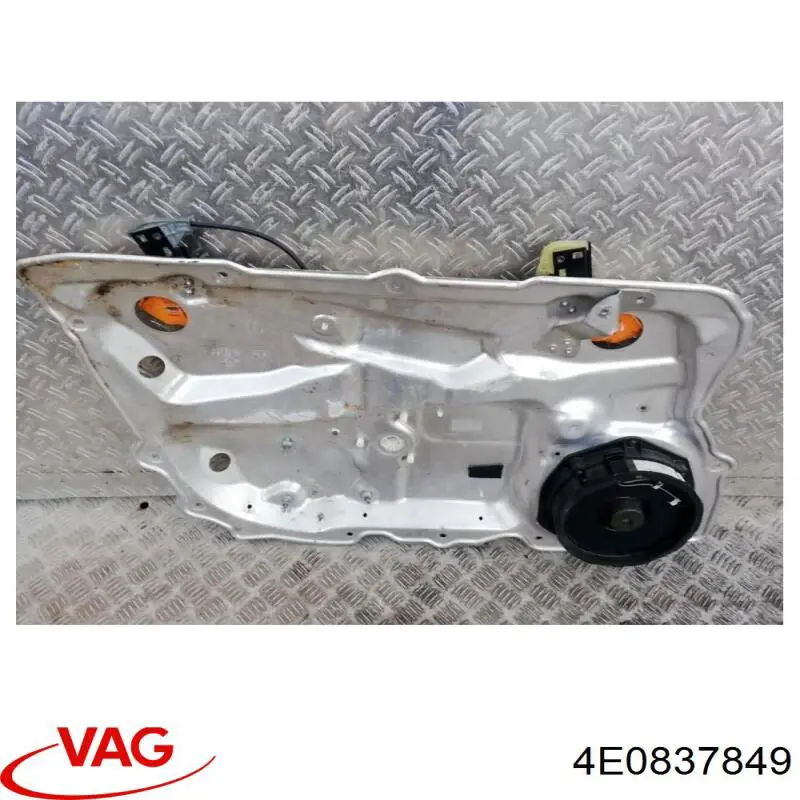 Склопідйомник з електродвигуном VAG 4E0837849 ціна, від 38.01 USD