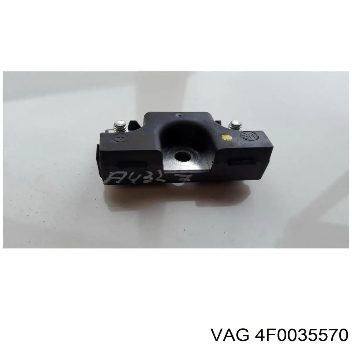  VAG 4F0035570 ціна, від 5.62 USD