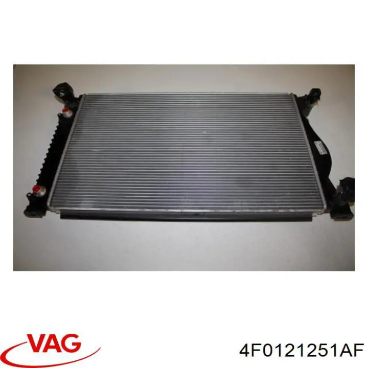4F0121251AF VAG Радіатор охолодження двигуна