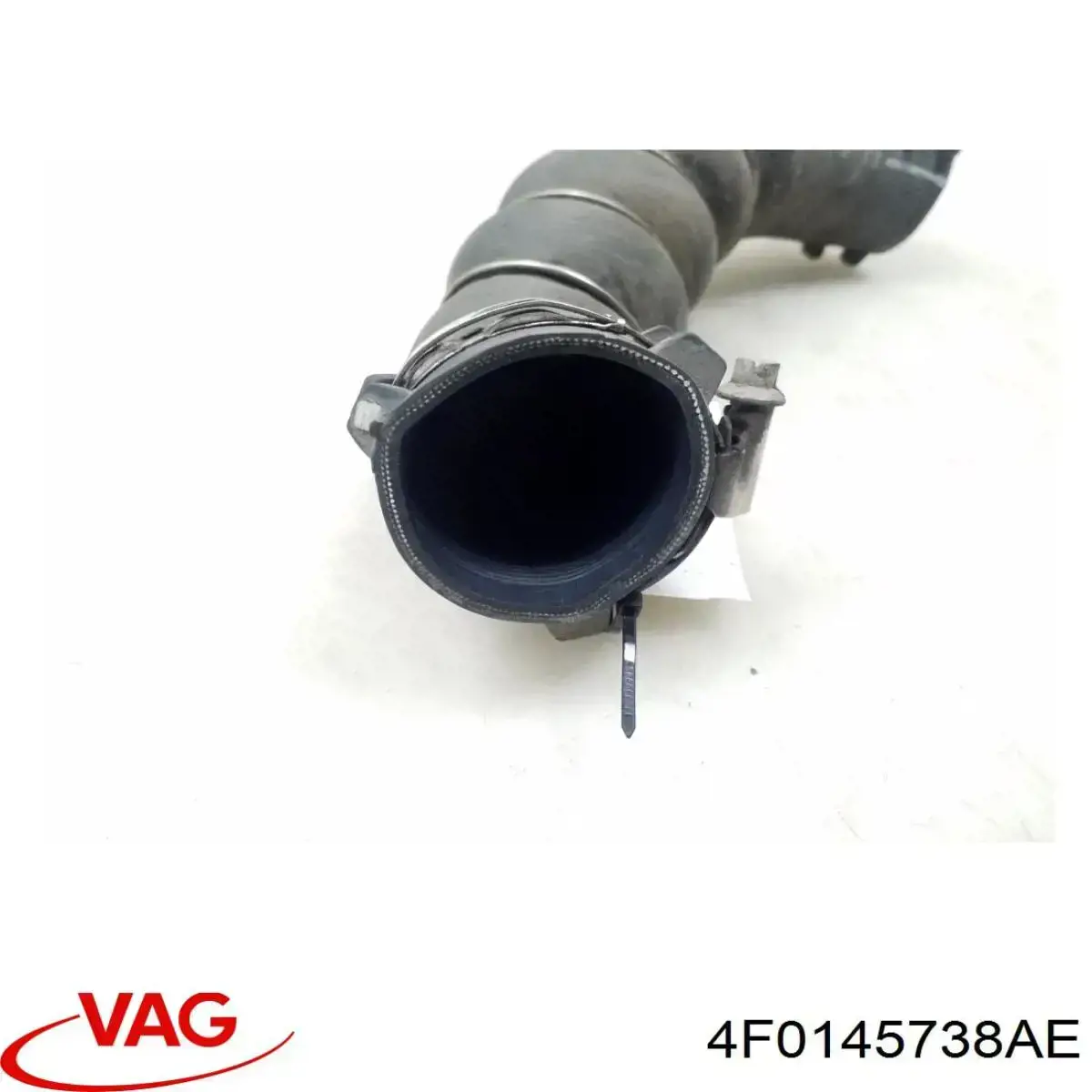 Шланг/патрубок інтеркуллера Polcar 1338PT5 ціна, від 19.64 USD