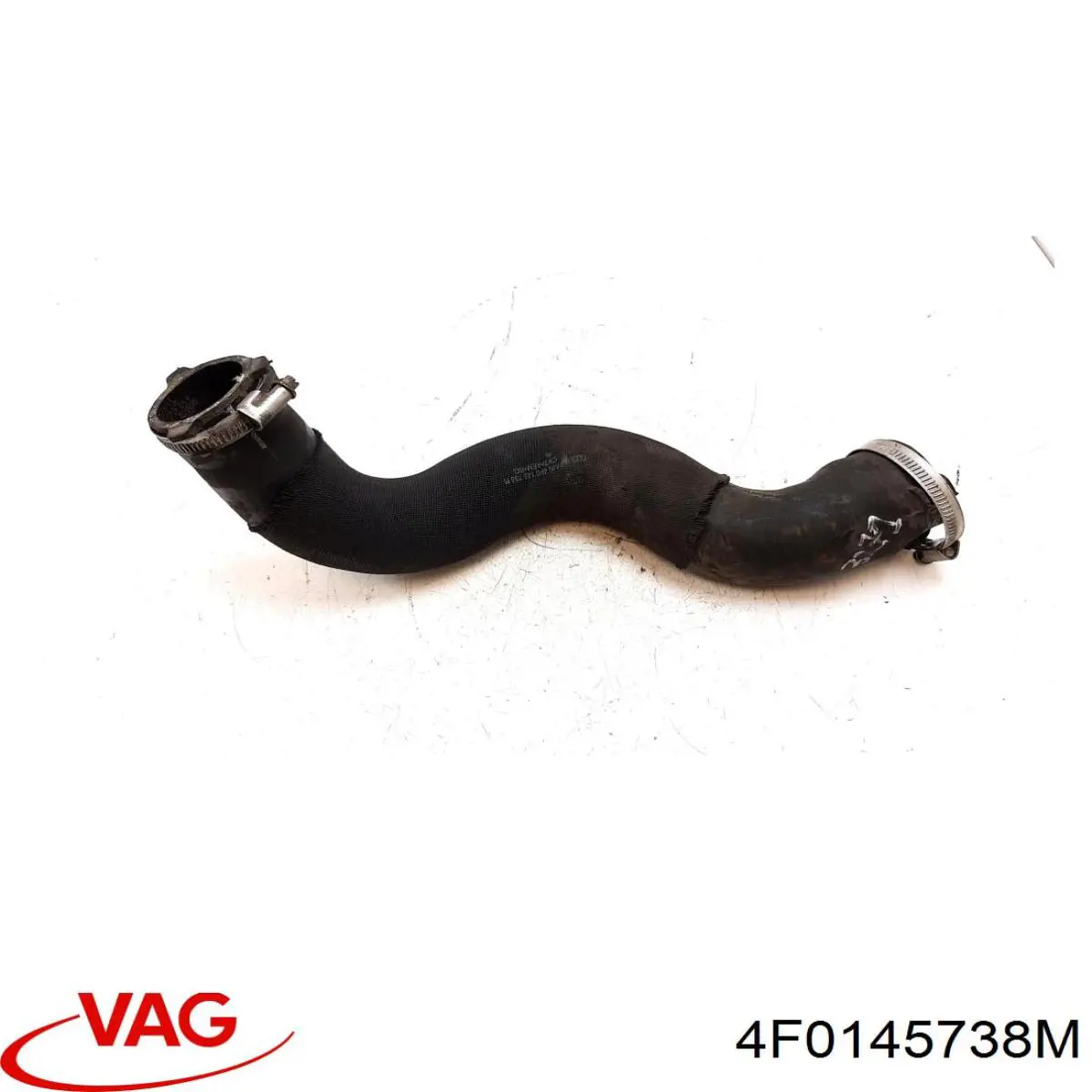 Купити 4F0145738M VAG Шланг/патрубок интеркуллера