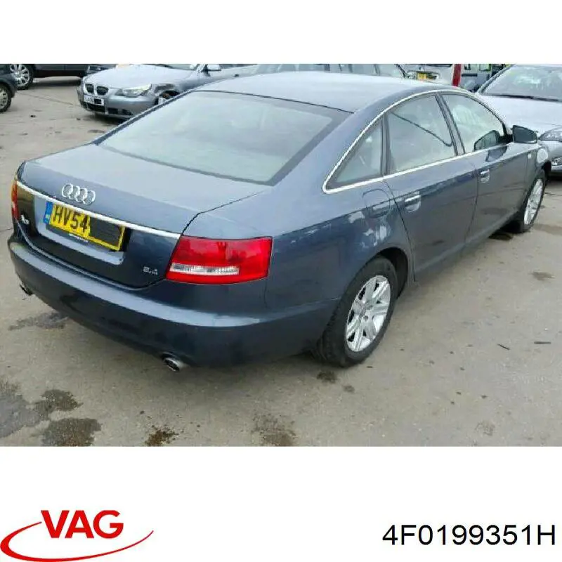 Кронштейн подушки (опори) двигуна, лівої VAG 4F0199351H