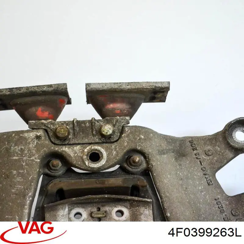 Кронштейн КПП VAG 4F0399263L ціна, від 16.87 USD