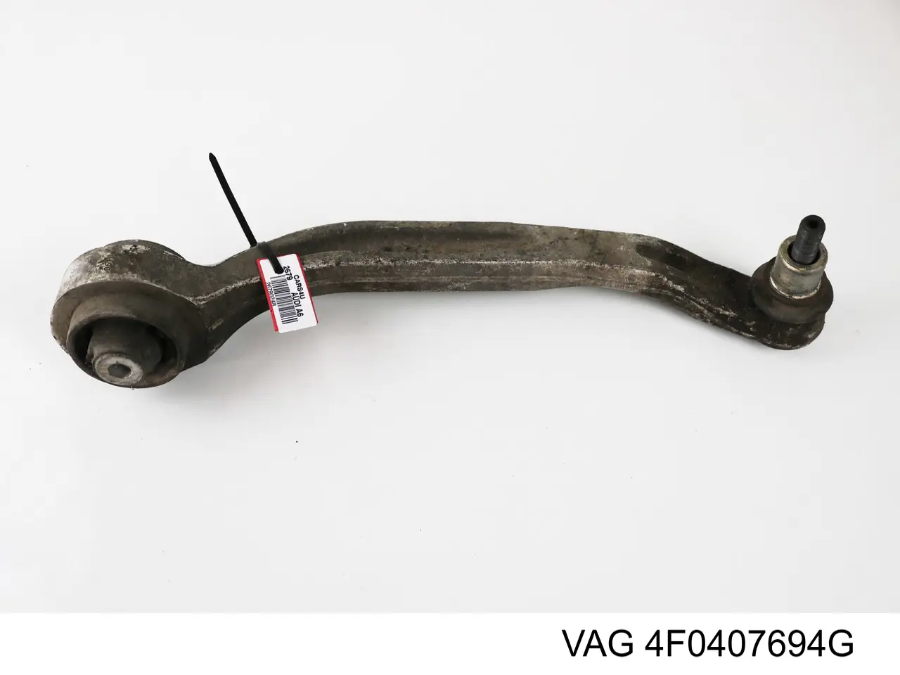 4F0407694G VAG Важіль передньої підвіски нижній, правий