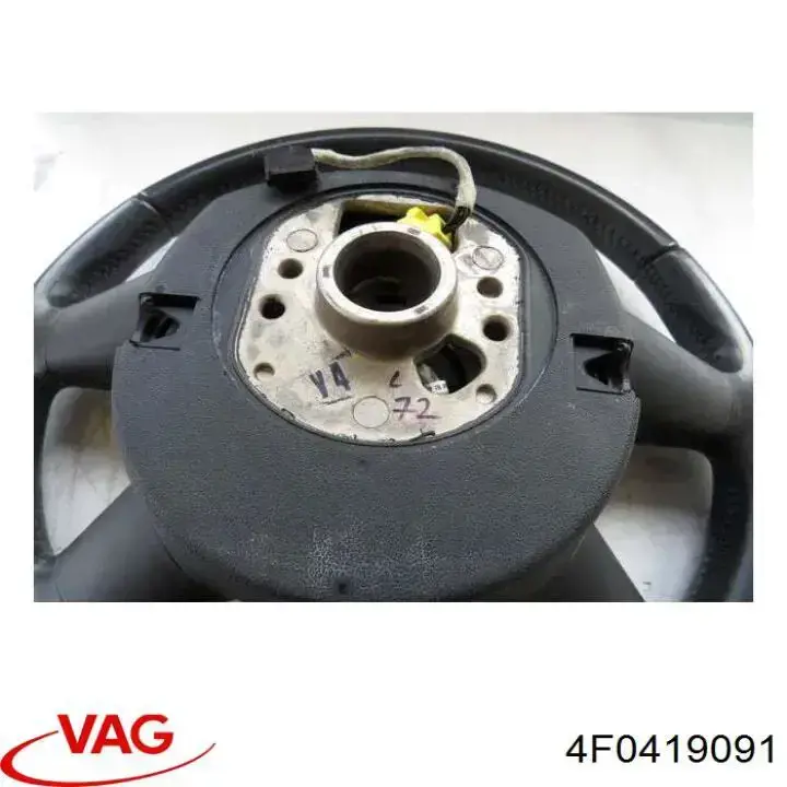 4F0419091 VAG Рульове колесо
