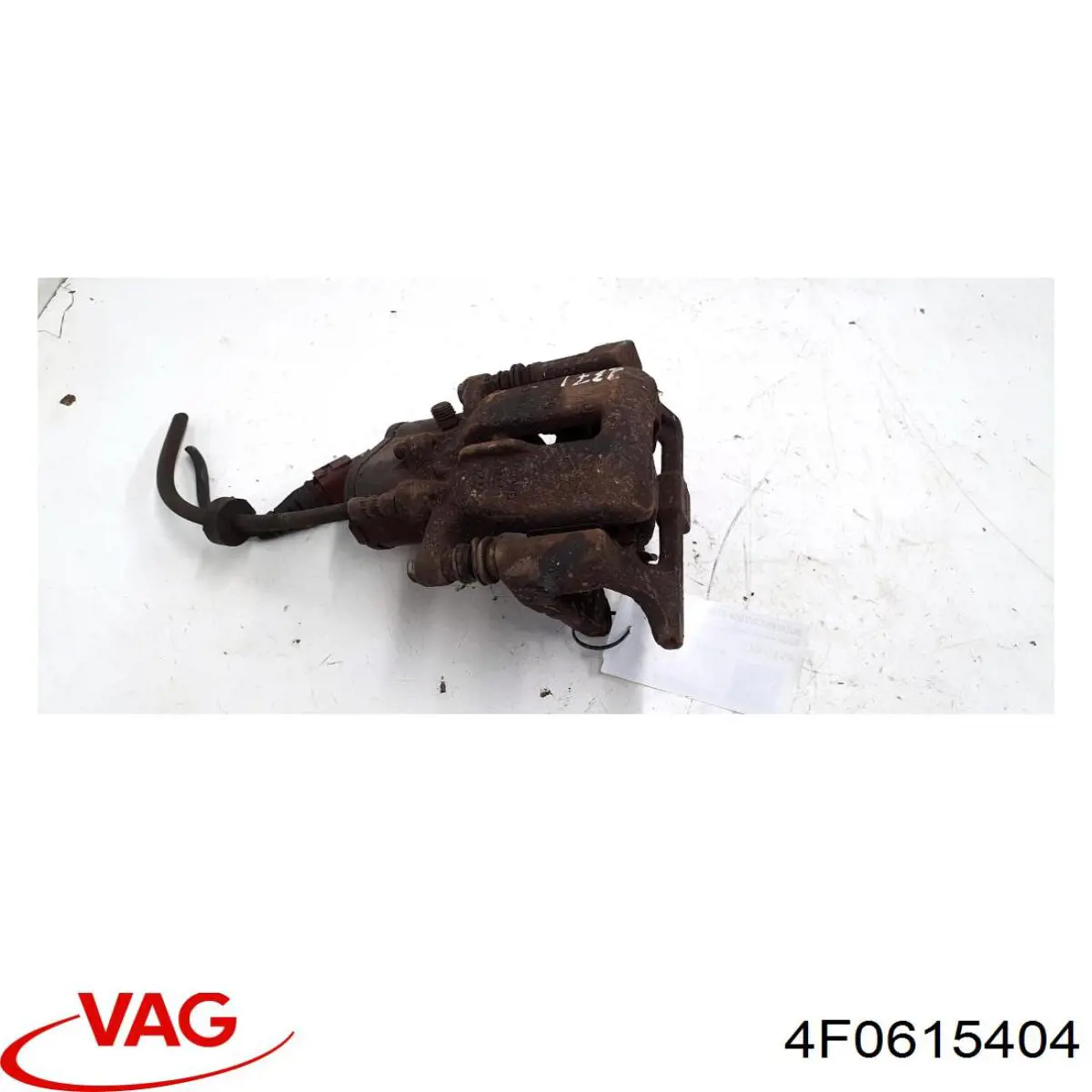 Супорт задній правий 4F0615404 VAG