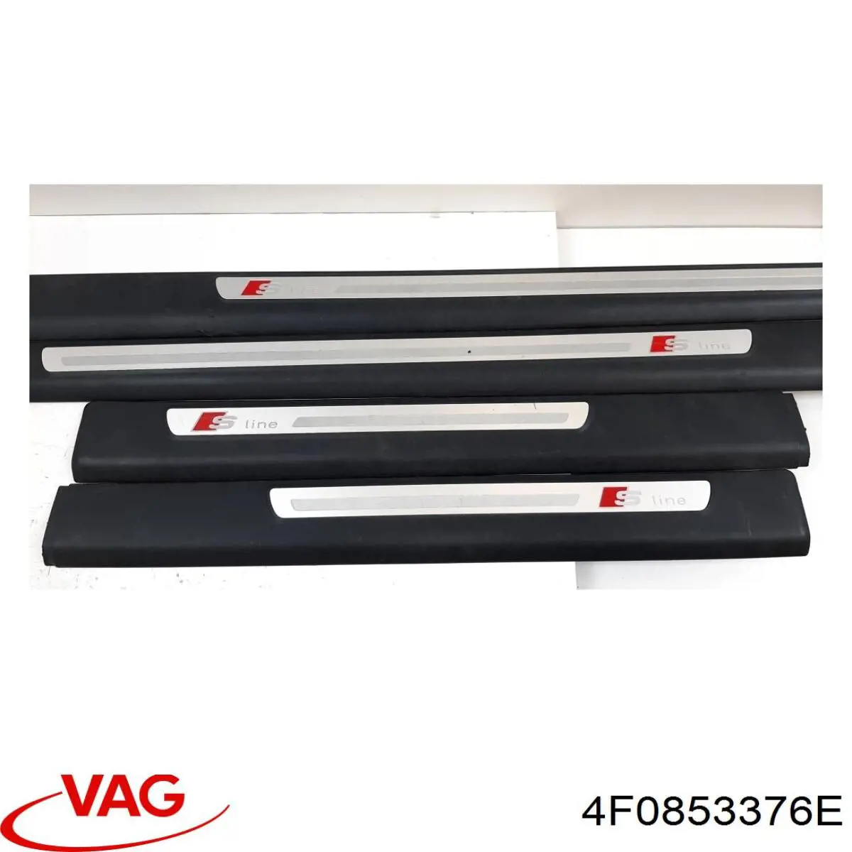 Купити 4F0853376E VAG Накладка зовнішня (молдинг) порога, задня права