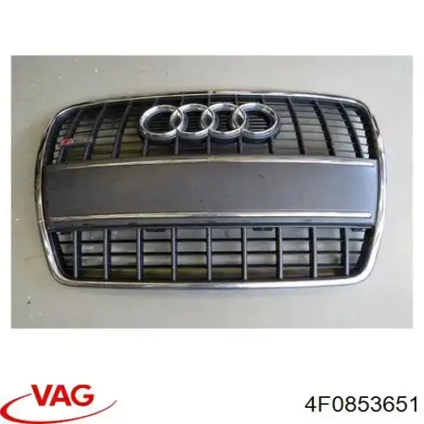 Решітка радіатора на Audi A6 C6 4F2