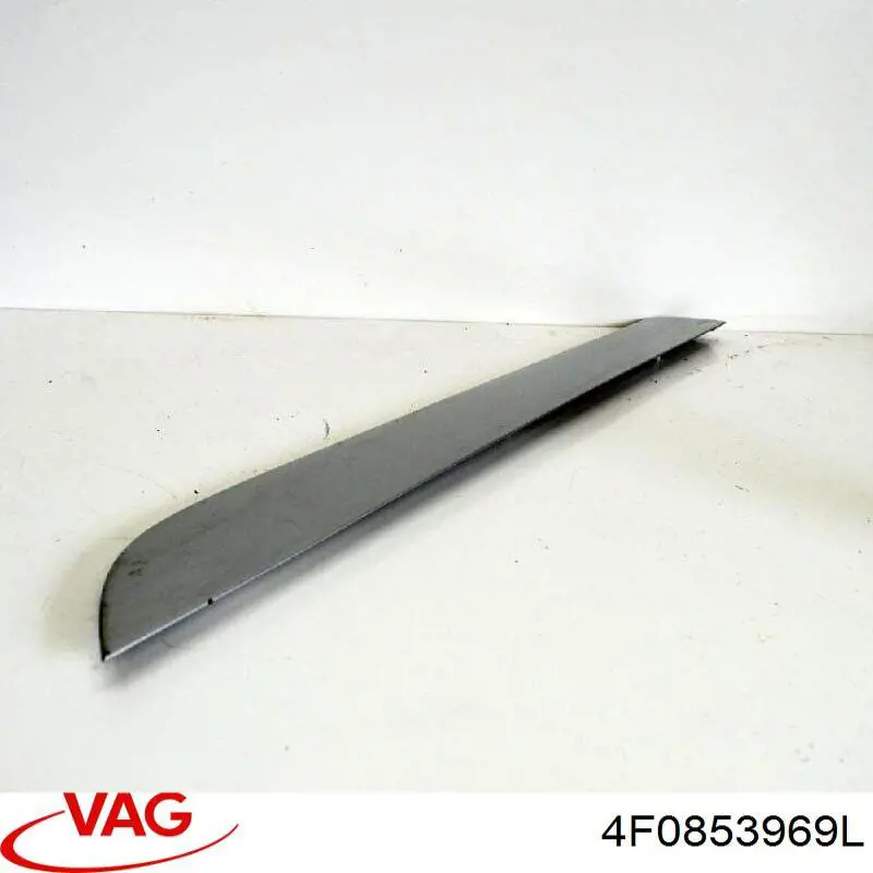 Купити 4F0853969B VAG Молдинг задніх лівих дверей