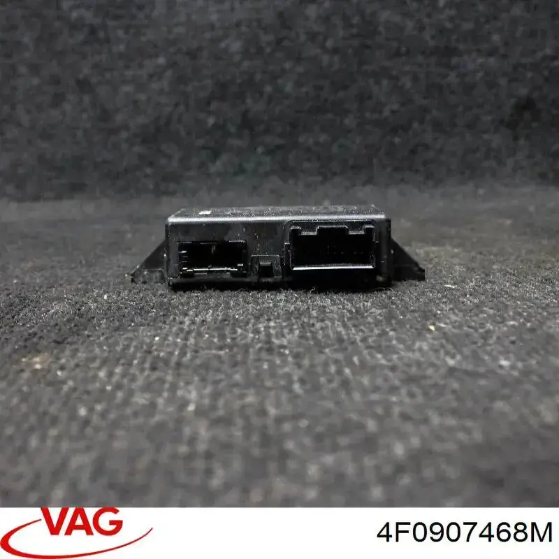 Модуль "Діагностичний інтерфейс" 4F0907468M VAG