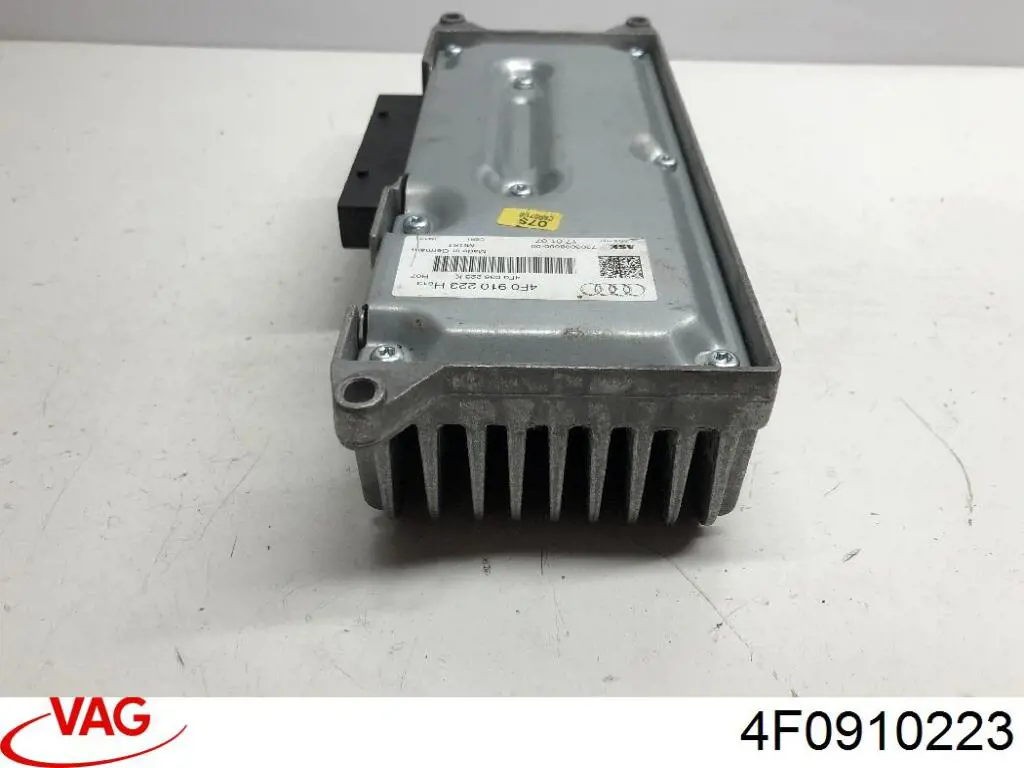 Купити 4F0910223 VAG Підсилювач звуку аудіосистеми