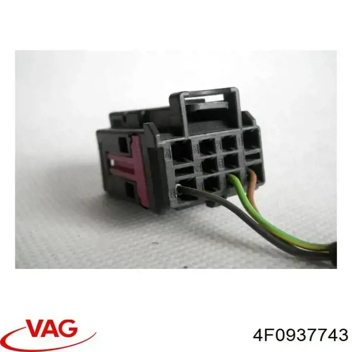 Роз'єм (фішка) генератора VAG 4F0937743 ціна, від 1.27 USD