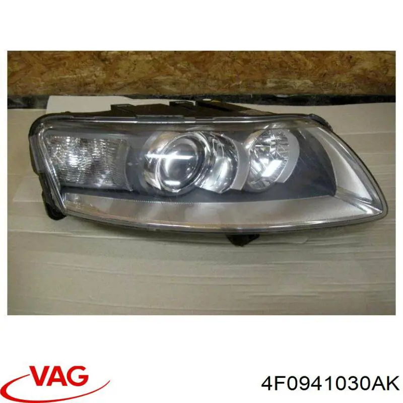 Купити 4F0941030AK VAG Фара правая