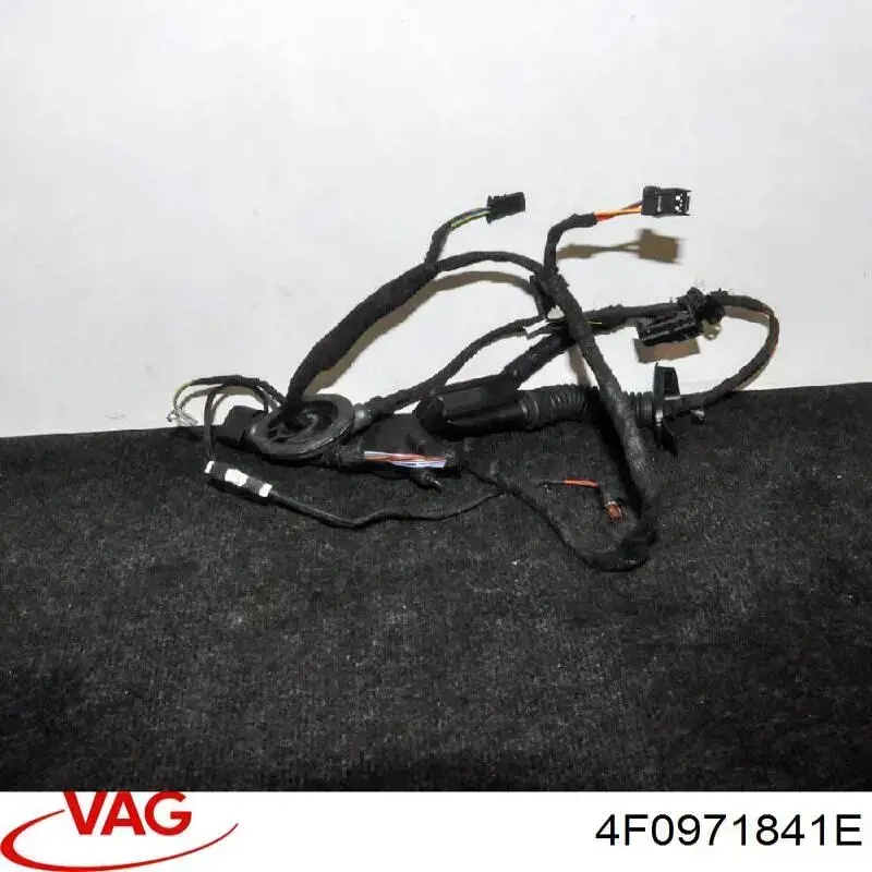  VAG 4F0971841E ціна, від 2.53 USD