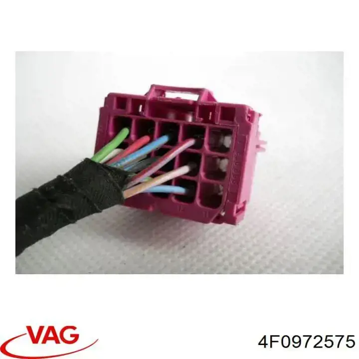 Роз'єм (фішка) генератора VAG 4F0972575 ціна, від 1.27 USD