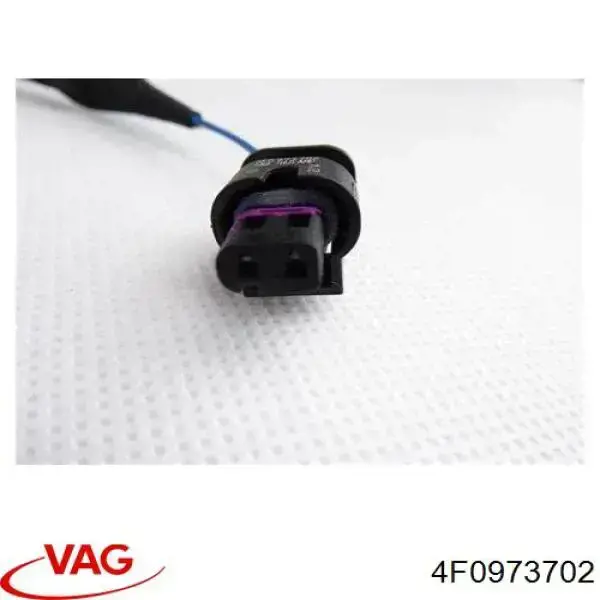 Роз’єм (фішка) універсальний VAG 4F0973702 ціна, від 3.80 USD
