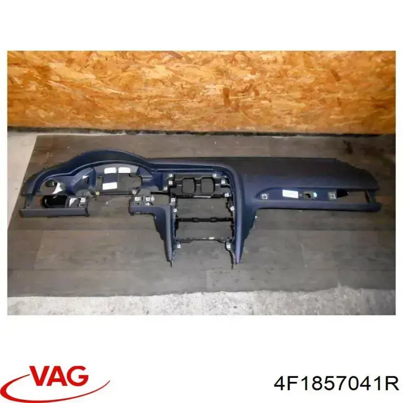 4F1857041R VAG Передня панель