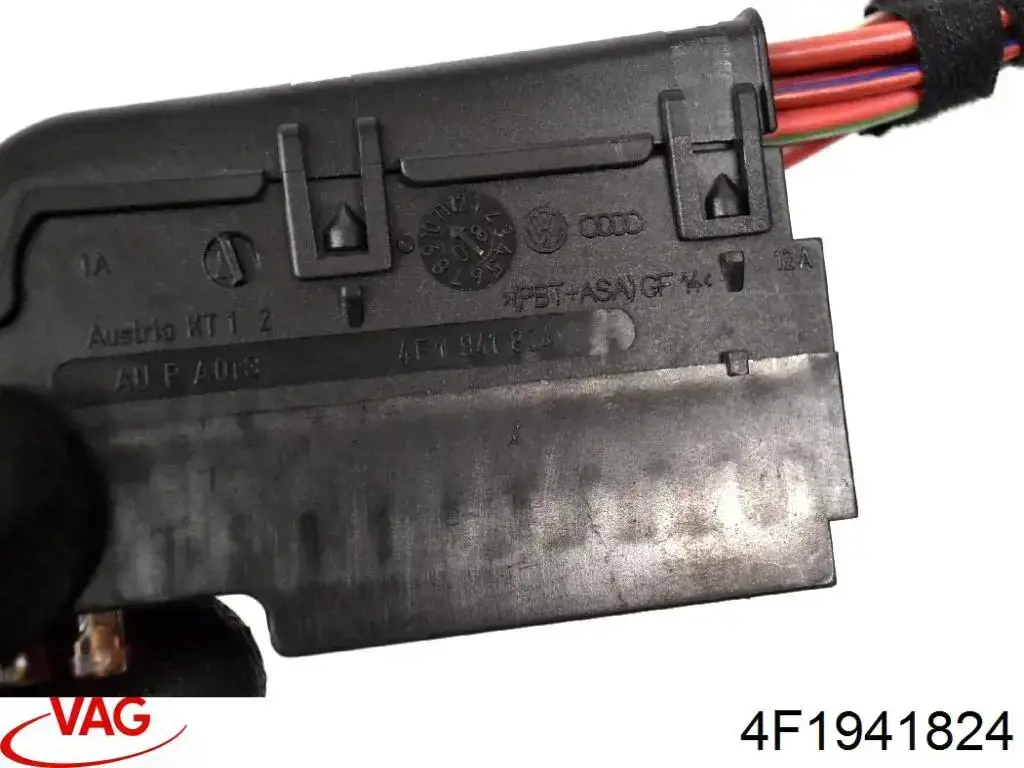 Монтажний блок VAG 4F0941824F