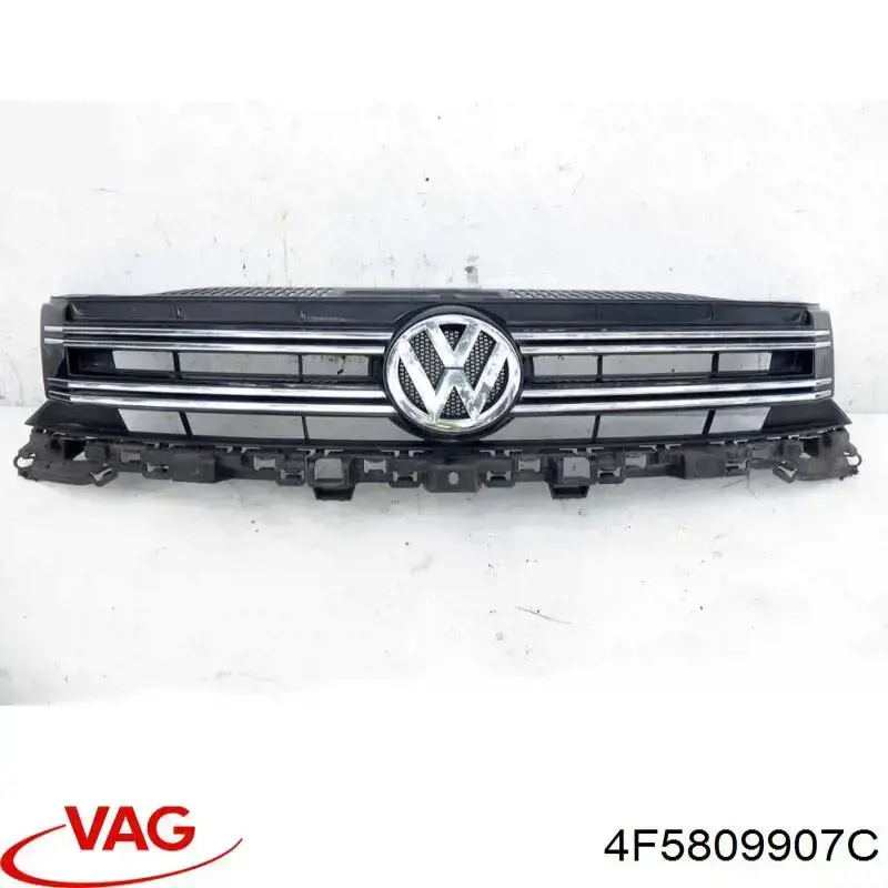 Купити 4F5809907C VAG Лючок (дверцята) бензобака