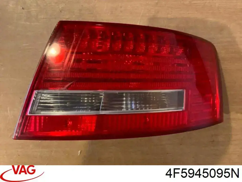 Задня ліва зовнішня фара VAG 4F5945095N ціна, від 112.49 USD