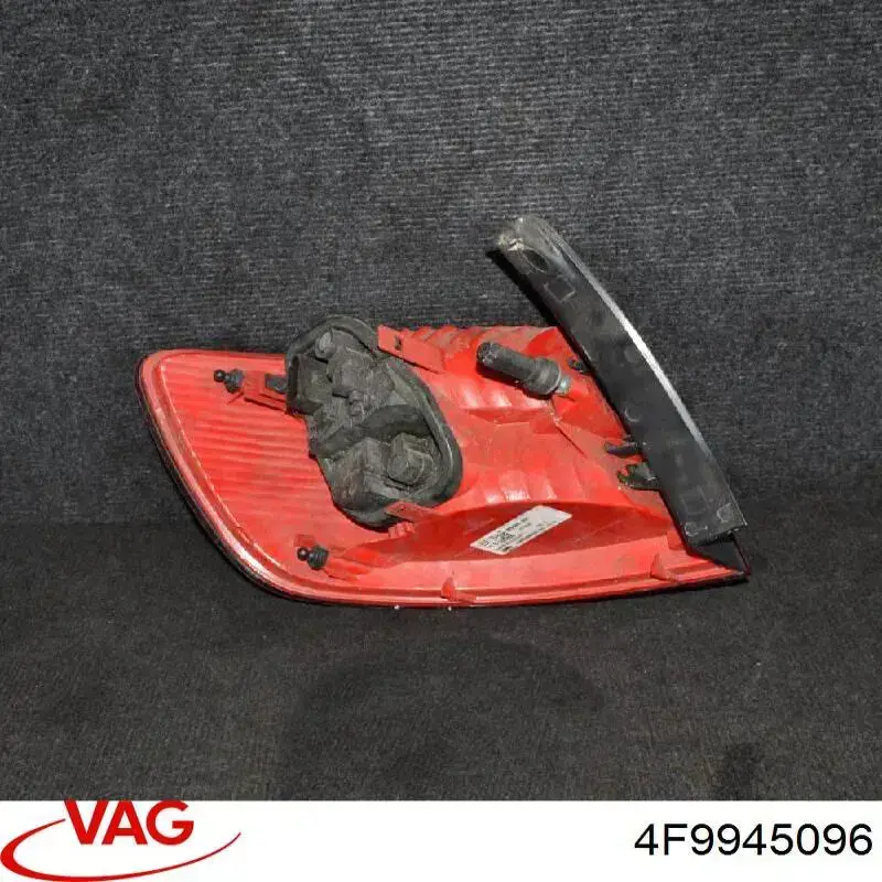 Ліхтар задній правий, зовнішній VAG 4F9945096 ціна, від 38.01 USD