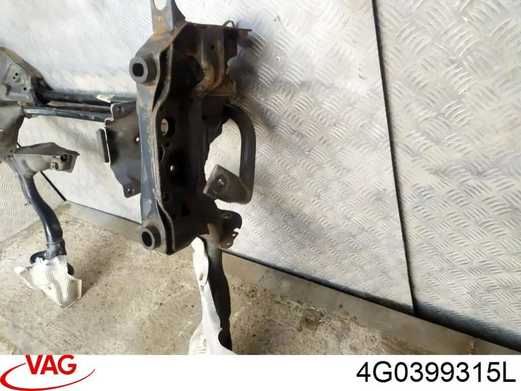 Купити 4G0399315L VAG Підрамник передній