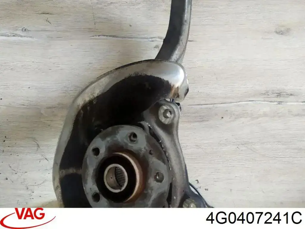 4G0407241C VAG Цапфа поворотна ліва