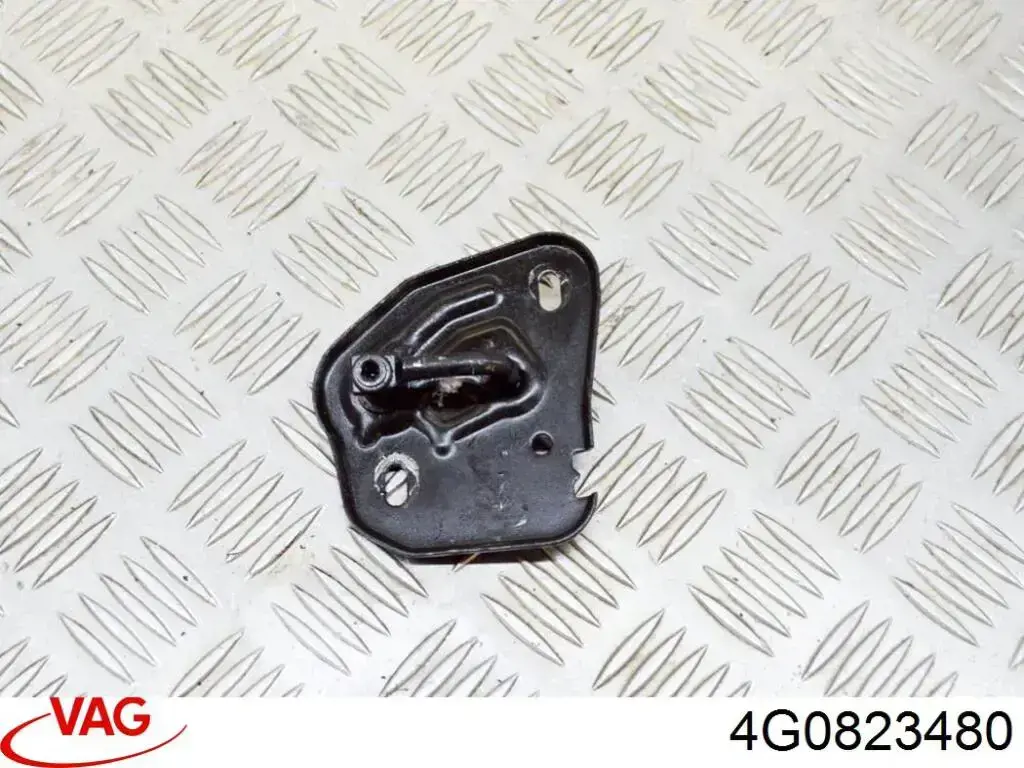 Купити 4G0823480 VAG Стояк-гак замка капота