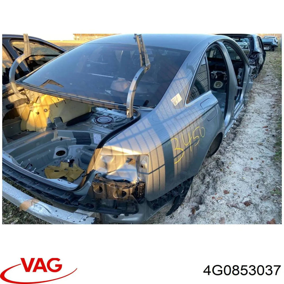 Кронштейн емблеми решітки радіатора VAG 4G0853037 ціна, від 6.33 USD