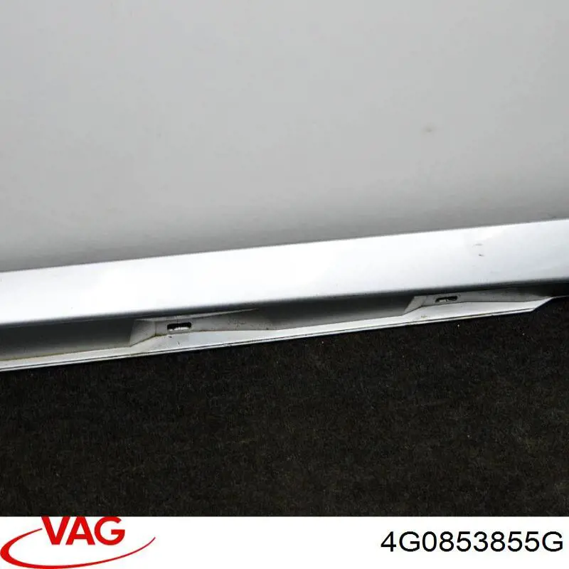 Купити 4G0853855G VAG Накладка зовнішня (молдинг) порога, лівий