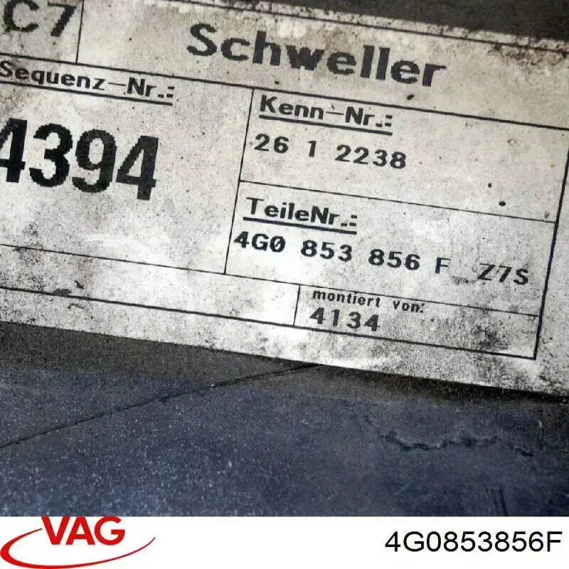Накладка зовнішня (молдинг) порога, правий VAG 4G0853856F ціна, від 95.02 USD