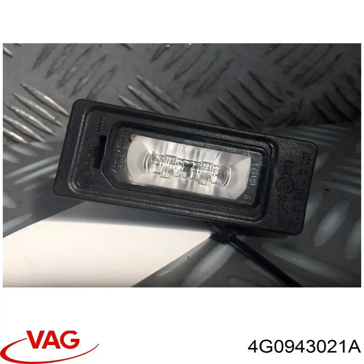Купити 4G0943021A VAG Ліхтар підсвічування заднього номерного знака