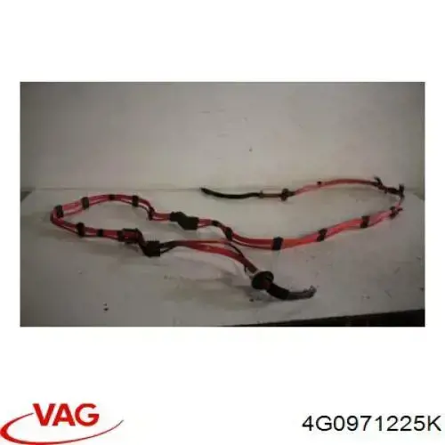 Кабель плюсової клеми акумулятора (АКБ) 4G0971225C VAG