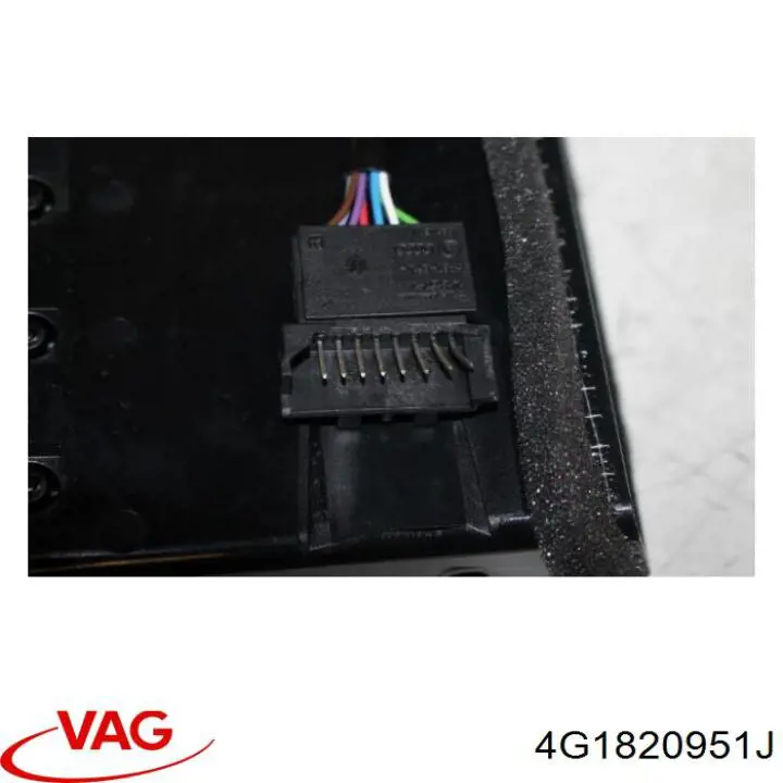  VAG 4G1820951J ціна, від 25.33 USD