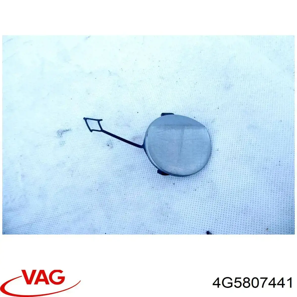 Заглушка бампера буксирувального гака, задня VAG 4G5807441 ціна, від 2.48 USD