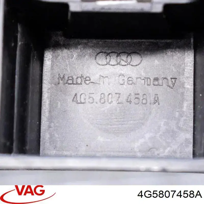 Купити 4G5807458A VAG Кронштейн бампера заднього, центральний