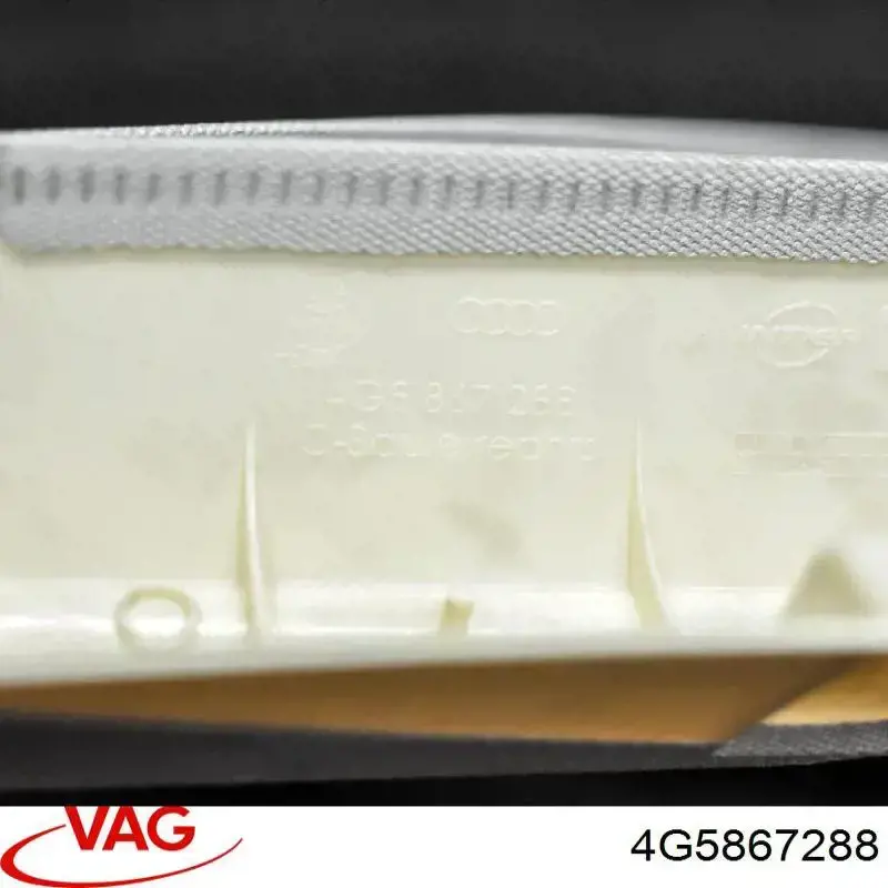 Обшивка стійки кузова внутрішня, задня права VAG 4G5867288