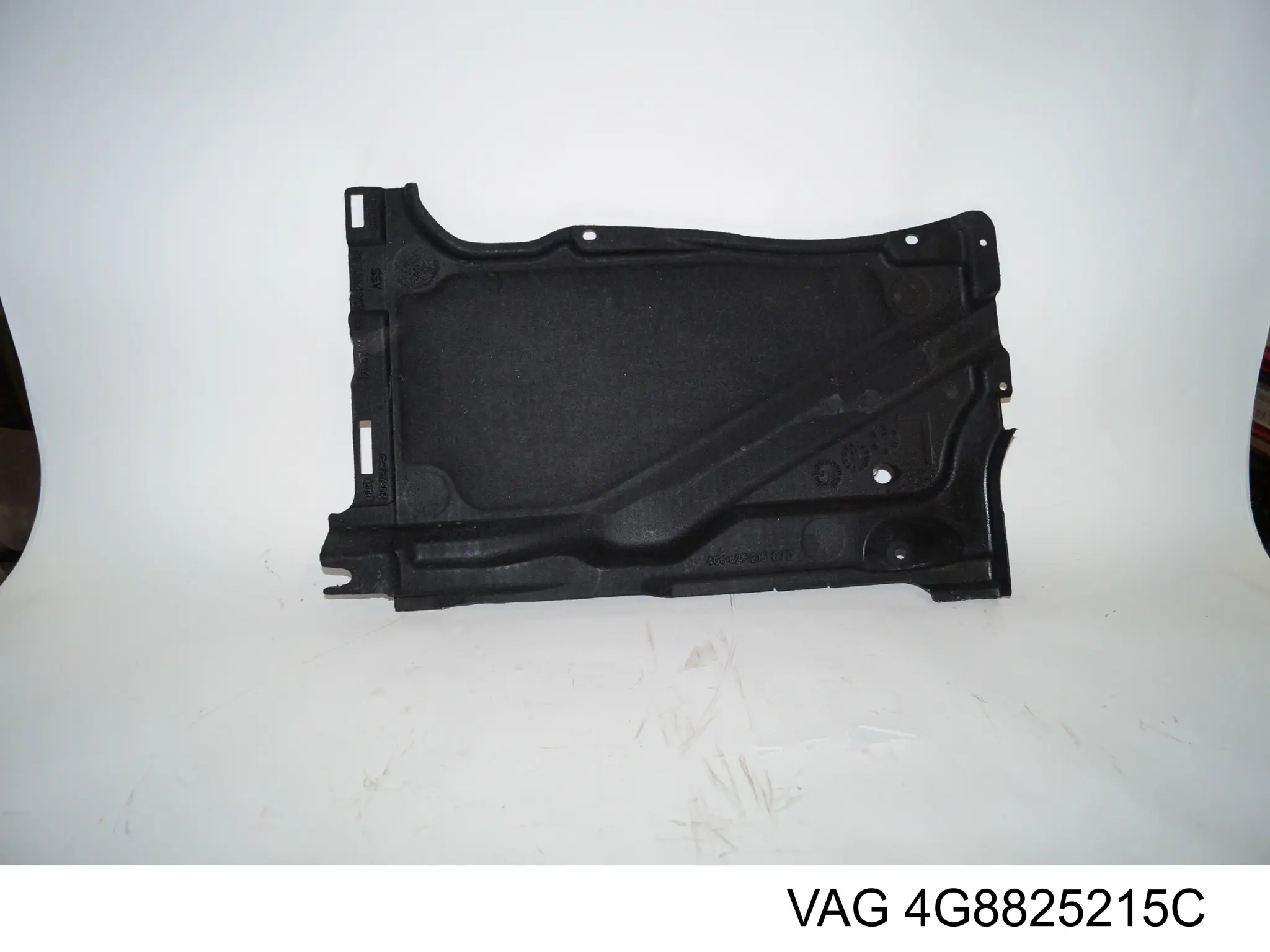 Купити 4G8825215C VAG Захист днища, задній лівий