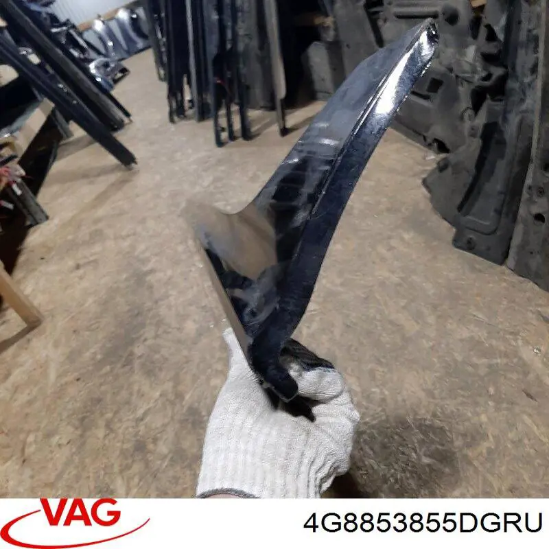 Накладка зовнішня (молдинг) порога, лівий VAG 4G8853855DGRU ціна, від 82.87 USD