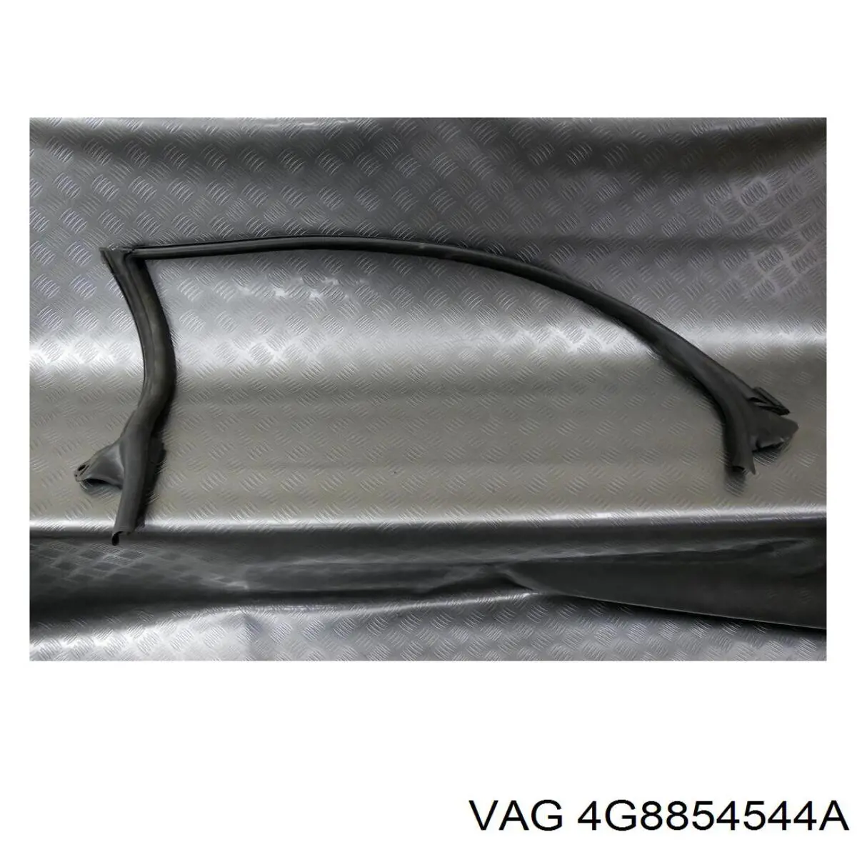 Купити 4G8854544A VAG 